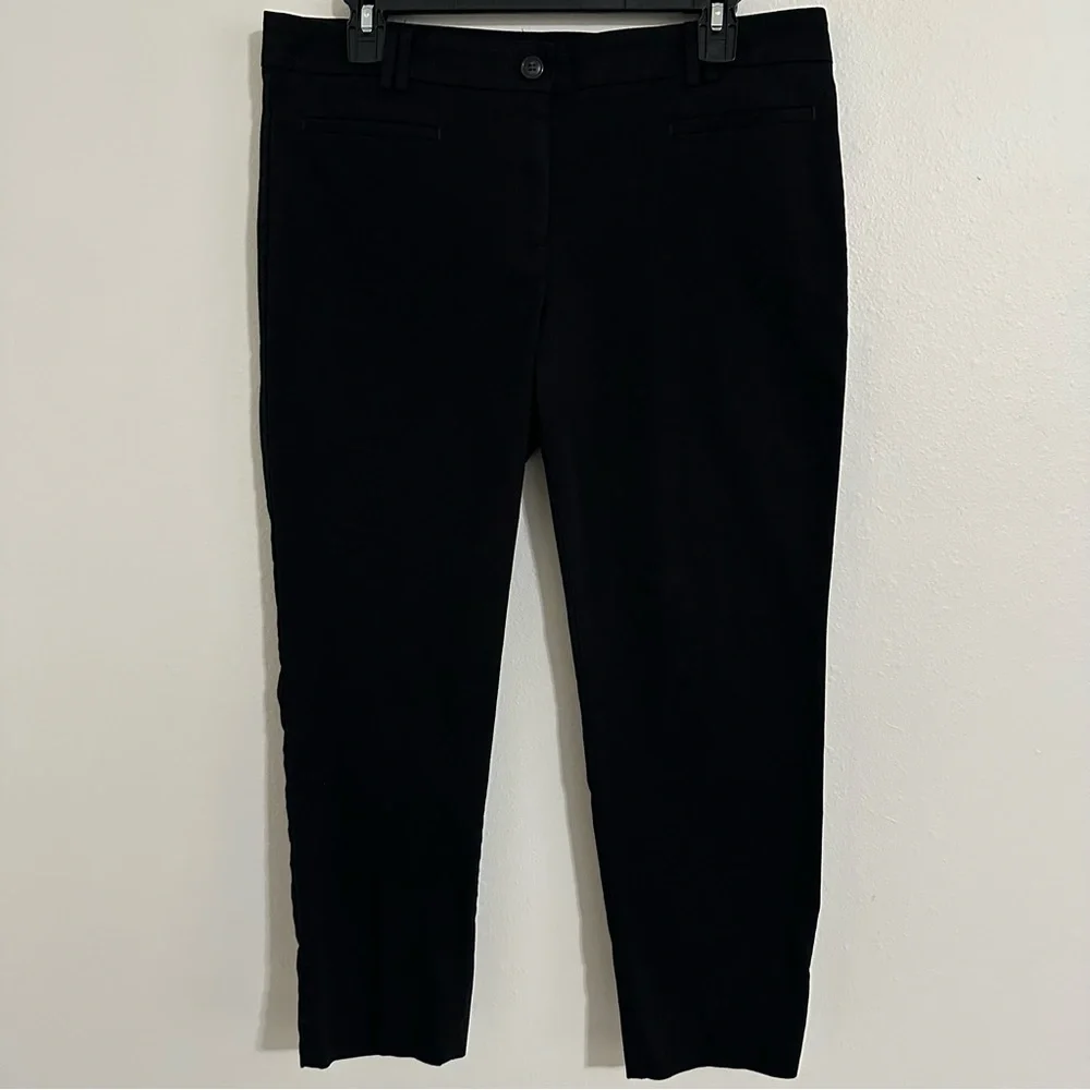 Ann Taylor Black Capris